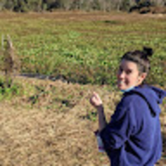 Meet your Posher, Ayten - Picture 1 of 1